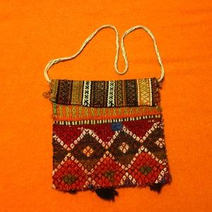 Vintage handmade boho ethnic carpet style wool shoulder bag purse NWOT